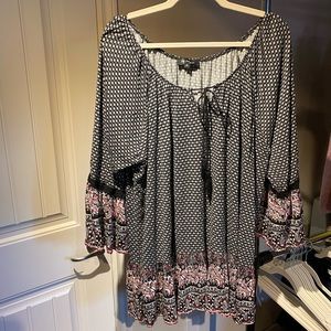 Black Floral loose fit shirt with trumpet sleeves